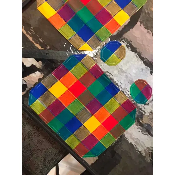 Souvenir Manteles Individuales Con Porta-vasos (6 Juegos) Color Morado Jade Cuadros