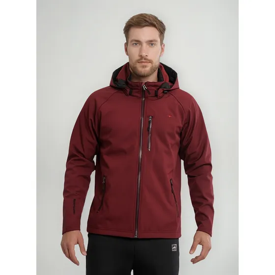 Campera Montagne Elbrus Softshell Impermeable Hombre