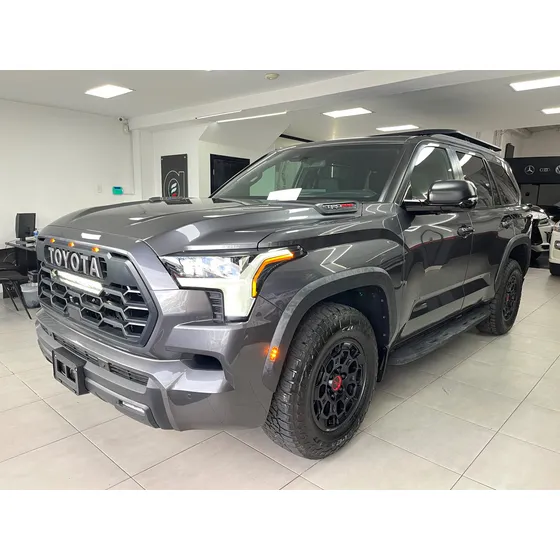 Toyota Sequoia 3.5 V6 Trd Pro