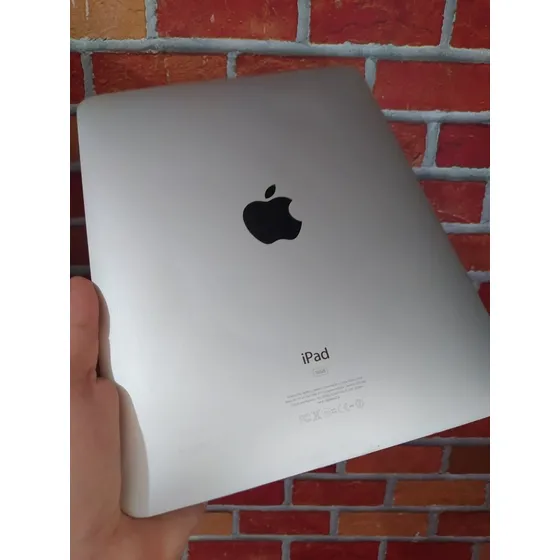Apple iPad 1ª Geração A1219 16gb Original Leia O Anuncio