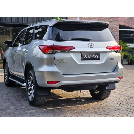 Toyota Sw4 Srx 4x4 At