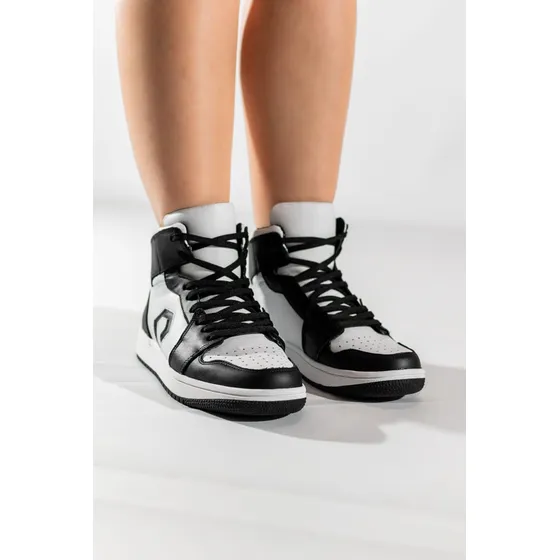 Zapatilla De Cuero Vacuno Urbana Tsc Modelo Detroit