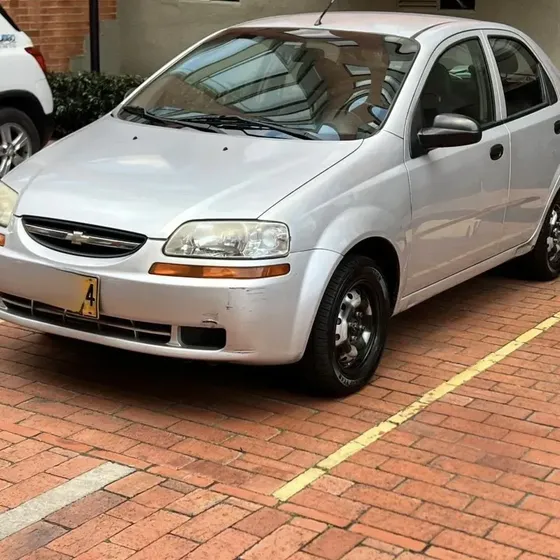 Chevrolet Aveo 2012 1.5 Family