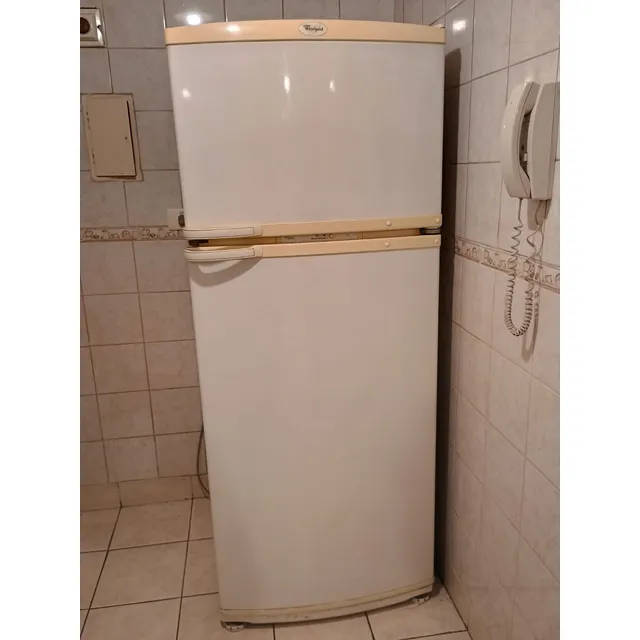 Heladera Con Freezer No Frost  Whirlpool Blanco