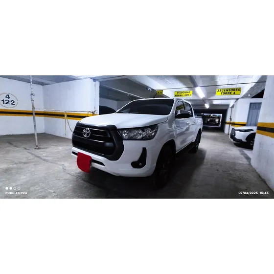 Toyota Hilux 2.7l