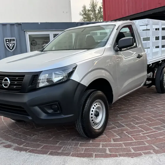 Nissan Np300 2019 2.5 Estacas Dh Pack Seg Mt