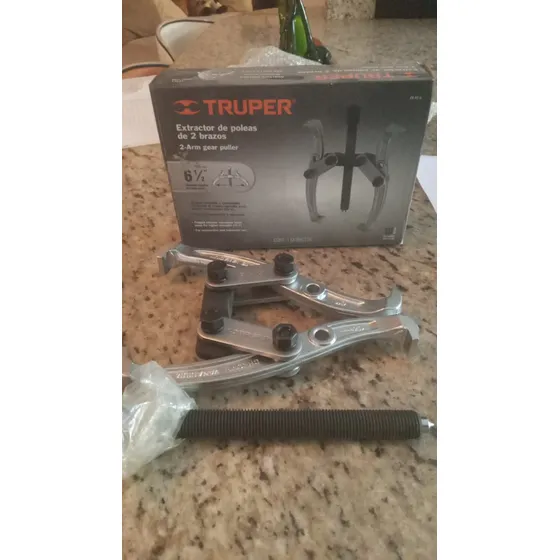 Extractor De Poleas De Dos Brazos  6 1/2   Marca Truper