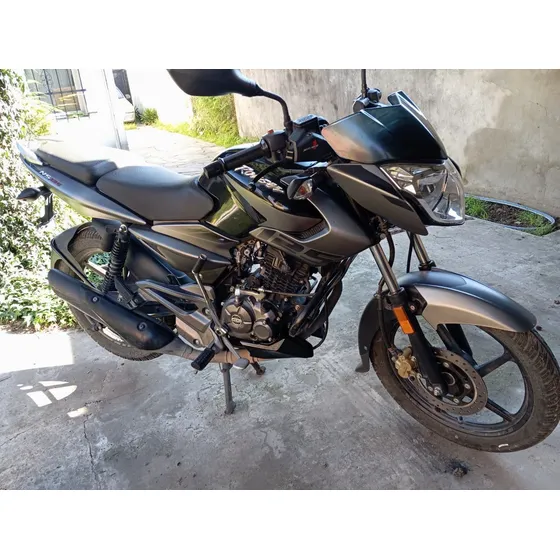 Bajaj Rouser Ns 125
