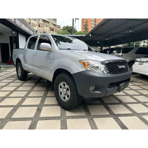 Toyota Hilux 2.7