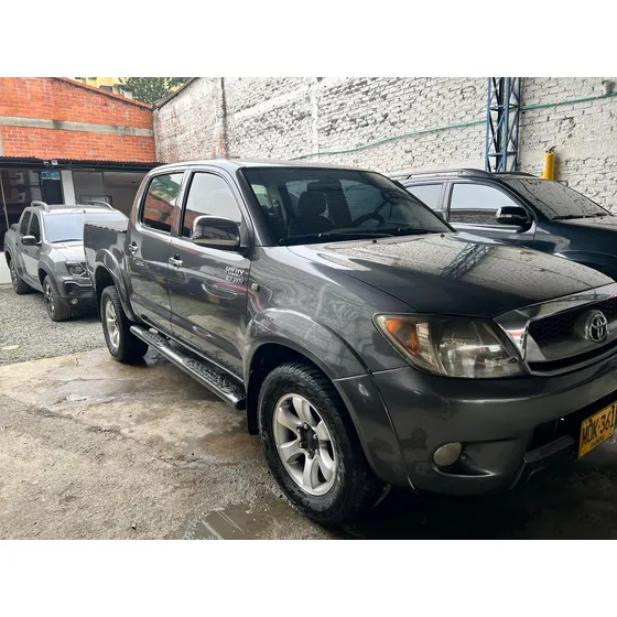Toyota Hilux 2.7 Imv 4x4