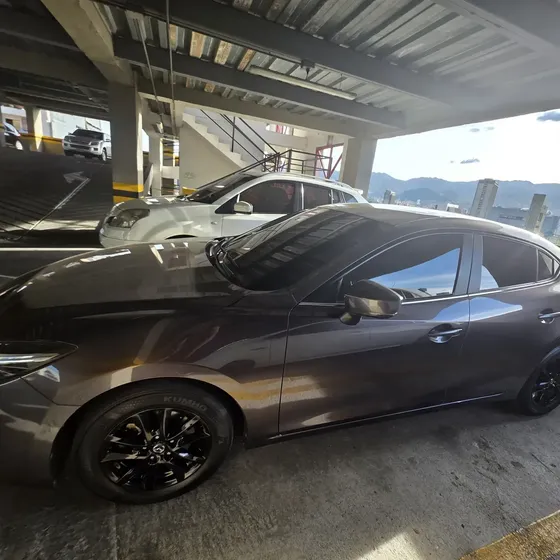 Mazda 3 2019 2.0 Touring At