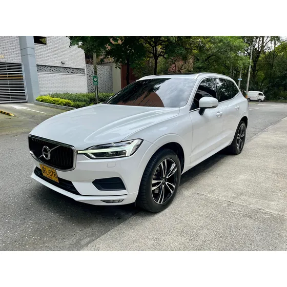 Volvo Xc60 2.0 T5 Awd Momentum