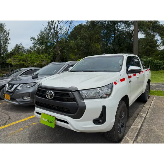 Toyota Hilux 2.4 Diésel 4x4