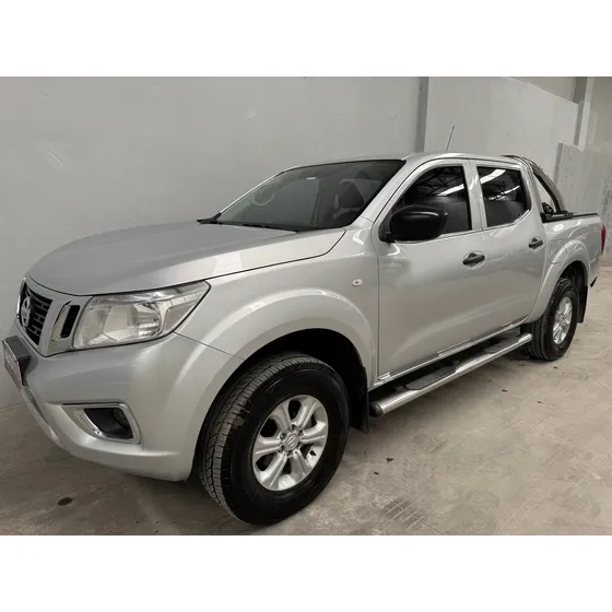 Nissan Frontier 2.3 Se Cd 4x2 Mt