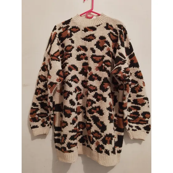 Espectacular Sweater Suéter Tejido Beige Animal Print