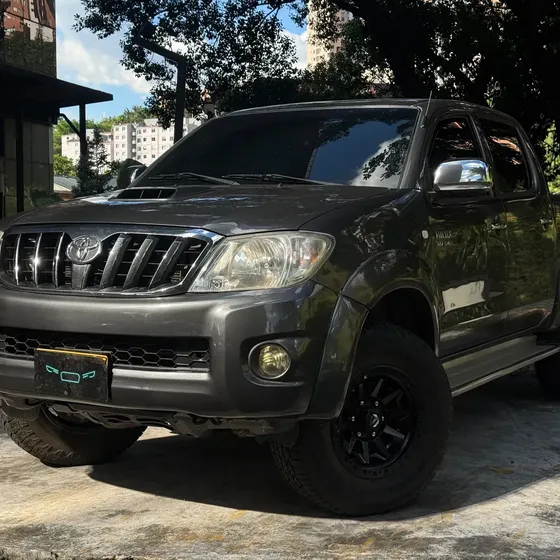 Toyota Hilux 2011 3.0 Srv 4x4