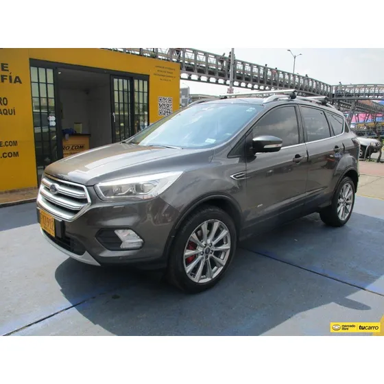 Ford Escape Titanium 4x4 2000cc At Aa