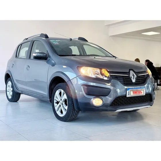 Renault Sandero Stepway 1.6 Privilege 105cv