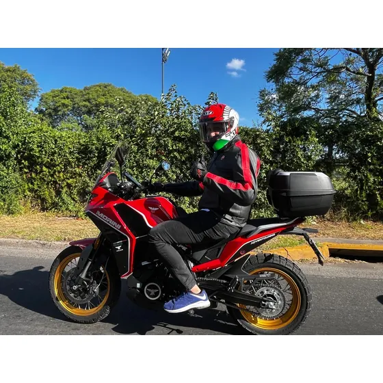 Moto Morini Xcape 650 Roja  2024 + Accesorios