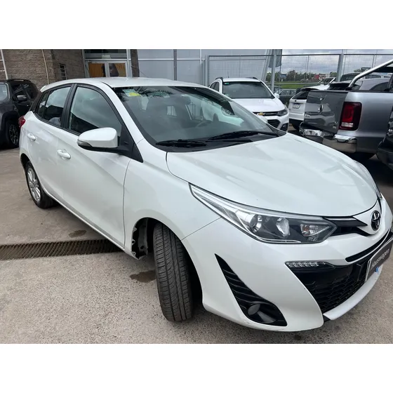 Toyota Yaris 1.5 107cv Xls Cvt