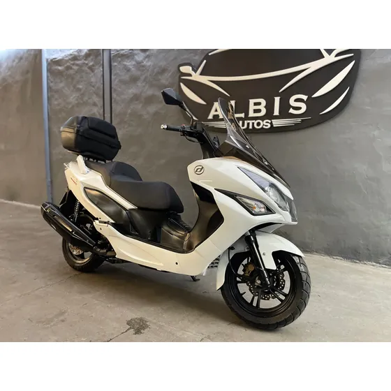 Daelim S3 250