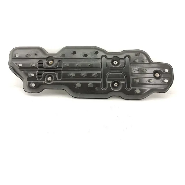 Protetor Tanque Combustivel Toyota Hilux Sw4 2020 2021 22 23