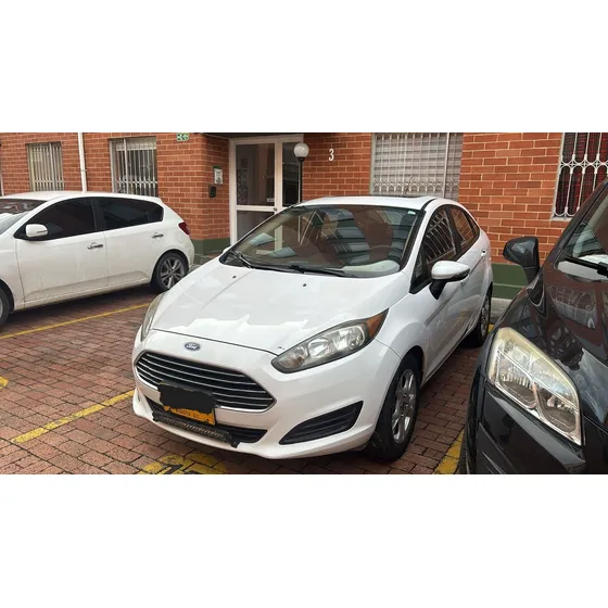Ford Fiesta 1.6 Sportback Se Mecánica