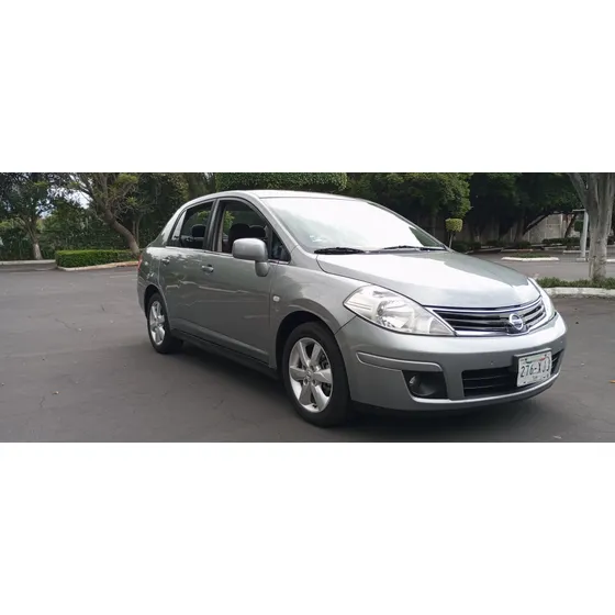 Nissan Tiida 1.6 Drive Sedan Mt