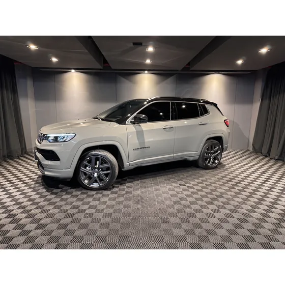 Jeep Compass 1.3 T270 Serie-s 4x2 At6