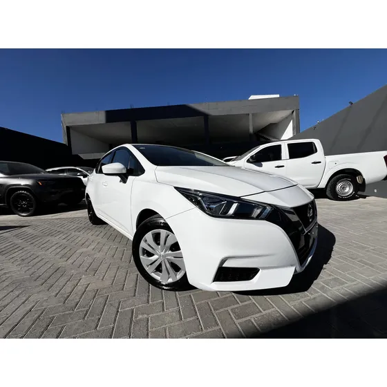 Nissan Versa 1.6 Sense Mt
