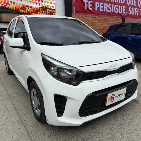 Kia Picanto 2024 Emotion 1.000cc