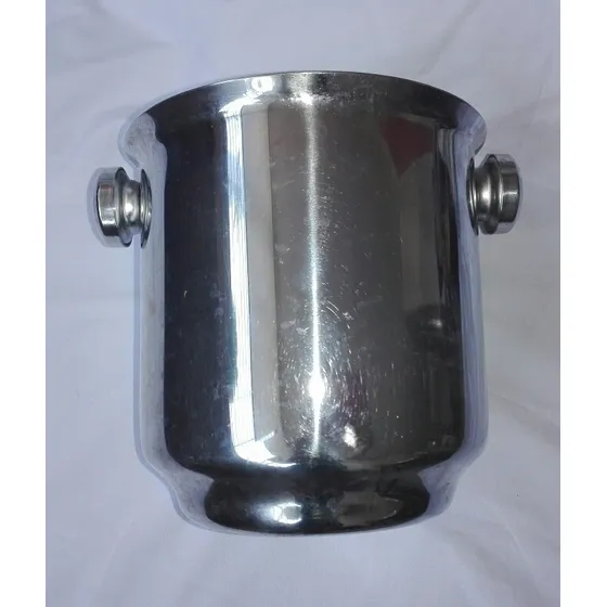 Hielera En Acero Inoxidable Marca Vemametca