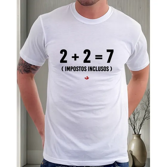 Camiseta 2 + 2 = 7 (impostos Inclusos)