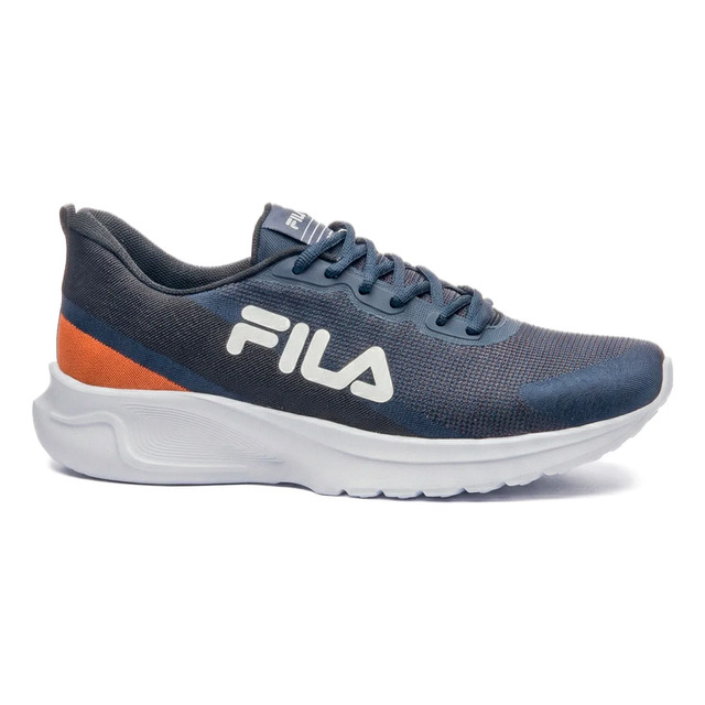 Tênis Fila Vector masculino na cor azul marinho com detalhes em laranja e solado branco em fundo neutro
