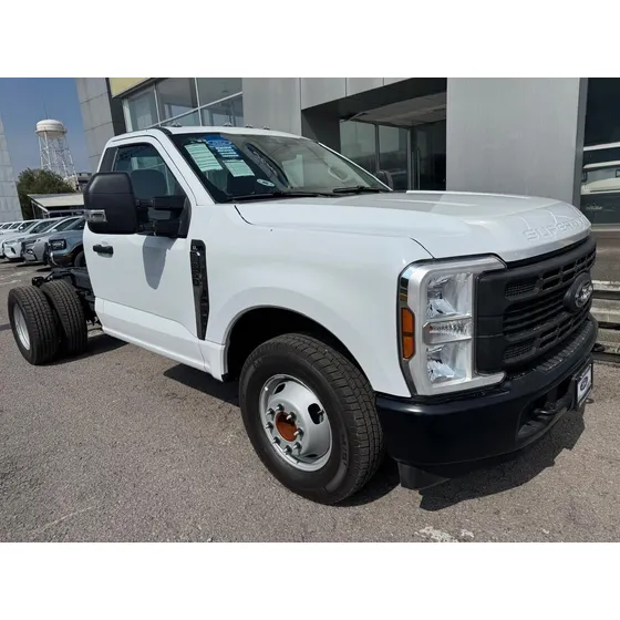 Ford F-350 7.3l V8