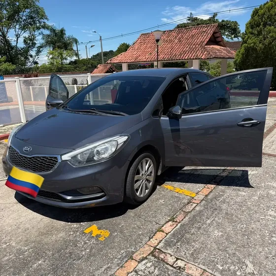 Kia Cerato Pro Ex 2014 1.6l