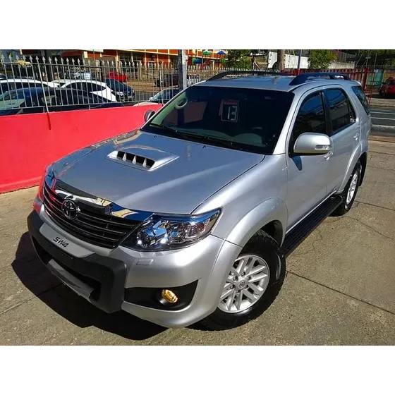 Toyota Hilux Sw4 3.0 Srv 5l 4x4 Aut. 5p