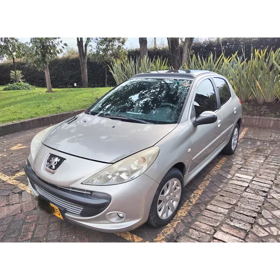 Peugeot 207 1.6 Compact Xs