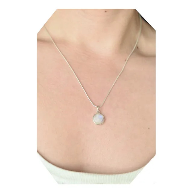 Cadenita En Plata 925 Con Dije De Piedra Luna Auténtica!