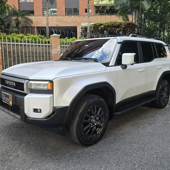 Toyota Land Cruiser Prado 2025 2.4 First Edition At8