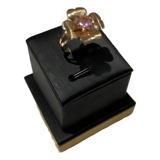 Anillo Flor Trebol 18kilates