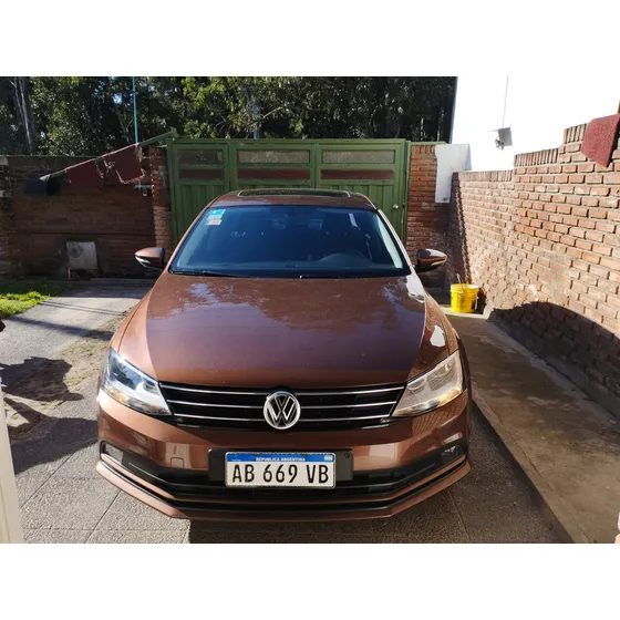 Volkswagen Vento 1.4 Highline 150cv