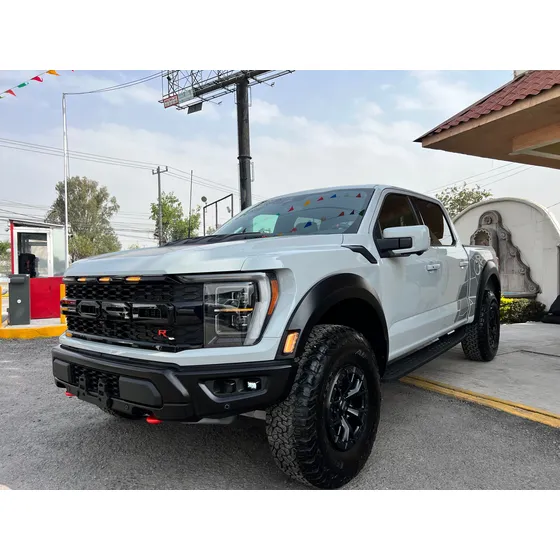 Ford Lobo Raptor R