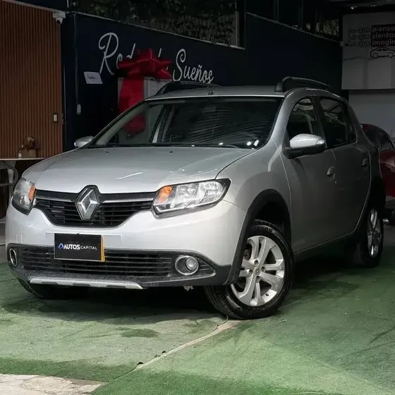 Renault Stepway 2018 1.6 Intense Mecánica