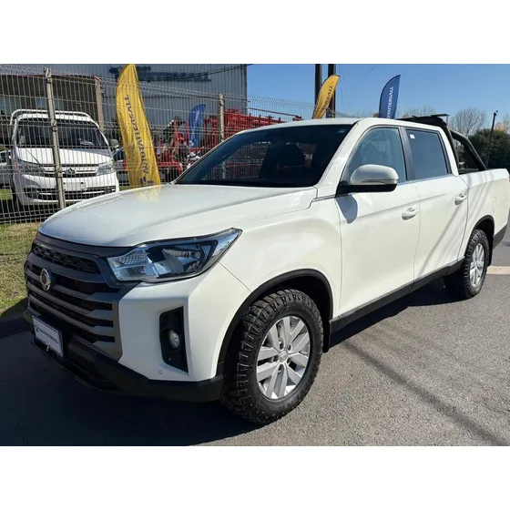 Ssangyong Grand Musso 2.2 4x4 Mt