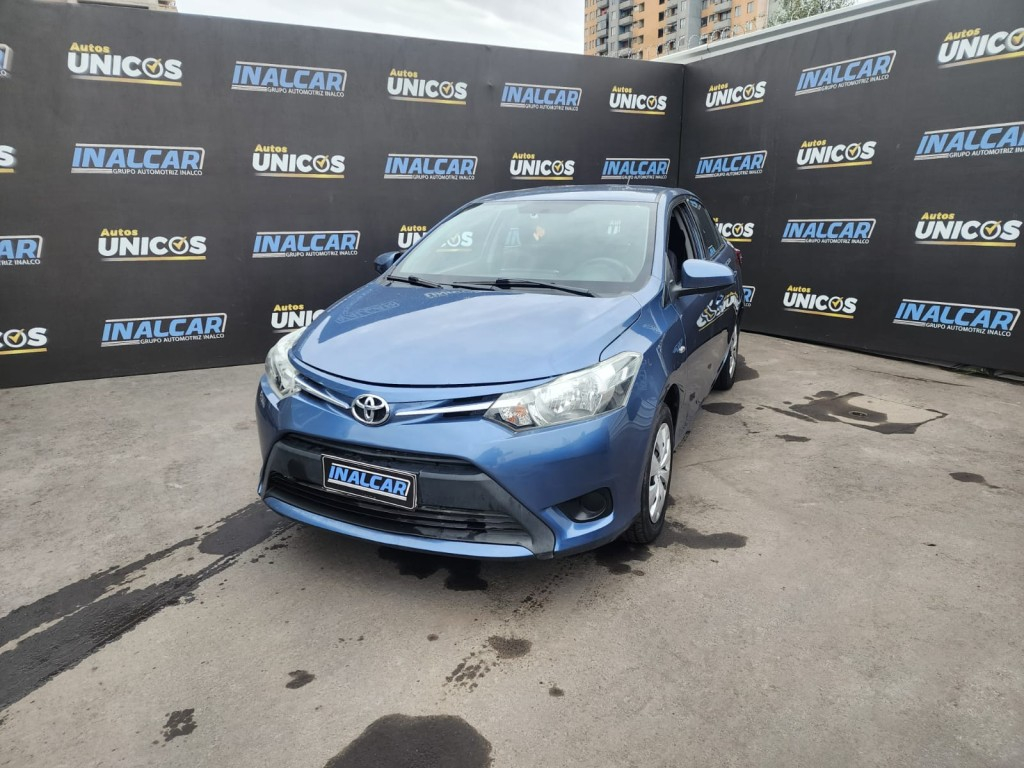 Toyota Yaris E