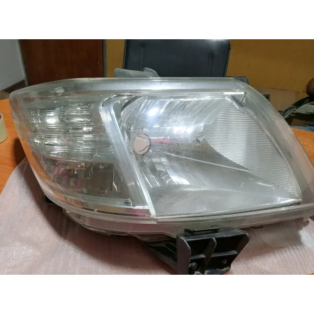 Faros Toyota Hilux Kavak Der/izq 12/15 Usado