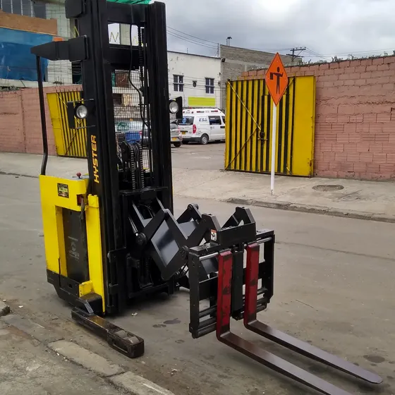 Montacargas Altura 6.00 Mts, 1.500 KLG Doble Profundidad,