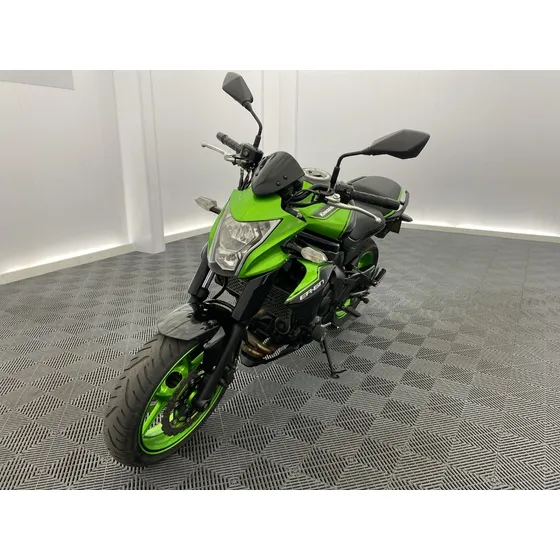 Kawasaki Er6n