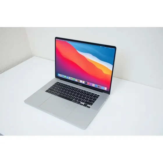 Macbook Pro 2019 1tb Ssd 32gb Core I9 2.3ghz Radeon 5500m 4g